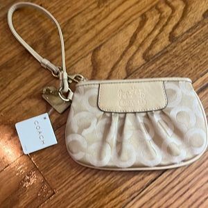 Coach wristlet. New with tags